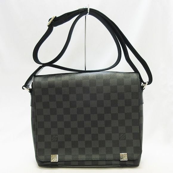 Louis Vuitton District PM Damier Graphite Shoulder Bag - Picture 1 of 6